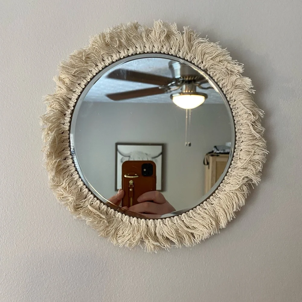 Mirror - Picture 1 of 2